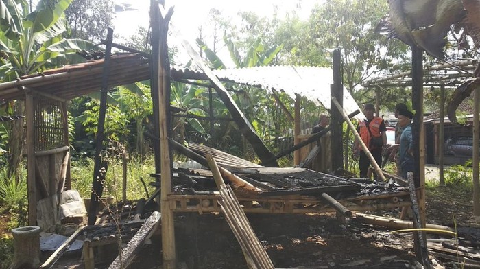 Kebakaran di Sukabumi.