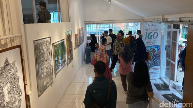 Menengok Pameran Tunggal IGO, Karya Pelukis Muda Asal Kota Sukabumi