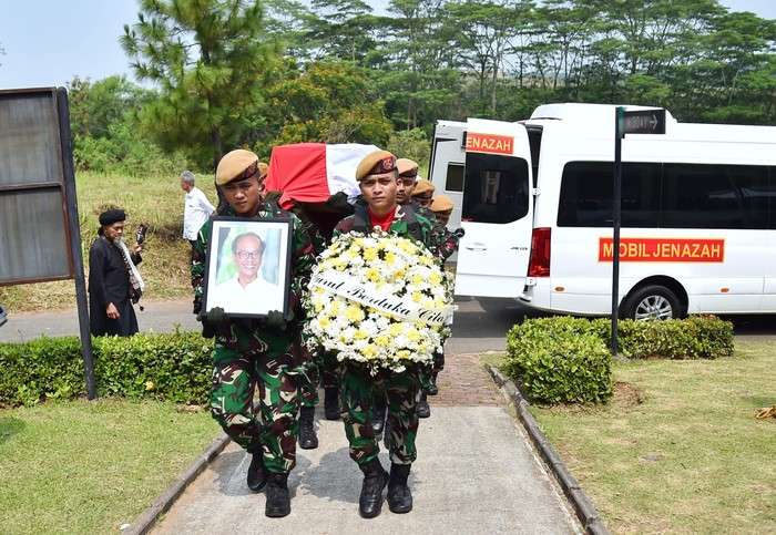 Menteri LHK Kenang Sarwono Kusumaatmadja: Partner Diskusi yang Bijak