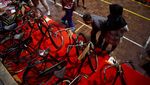 Benda-benda Antik Dipamerkan di GOR Wilis Madiun