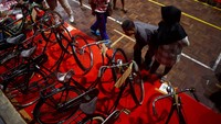  Pameran benda antik berlangsung dari Sabtu (27/5) hingga Minggu (28/5). 