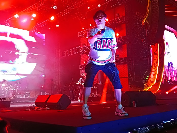 Penampilan Gigi di panggung Singaraja Fest di Keramas Aero Park, Gianyar, Bali, Sabtu (27/5/2023) malam.