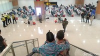 Bandara Internasional Jawa Barat (BIJB) Kertajati, melaksanakan penerbangan perdana untuk calon jemaah haji (Calhaj) pada Minggu (28/5/2023) malam.