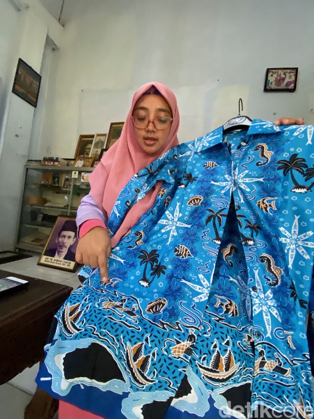 Simbut: Pesona Batik Banten yang Menyapa Langit