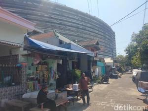 Horor Gedung Mangkrak Ngagel Surabaya Rawan Kejahatan dan Tawuran Gangster