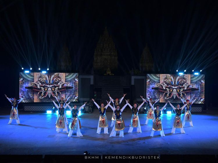 Malam Anugerah Merdeka Belajar Kemendikbudrisek 2023