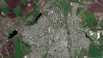Kota Bakhmut pada 8 Mei 2022. Foto: Maxar