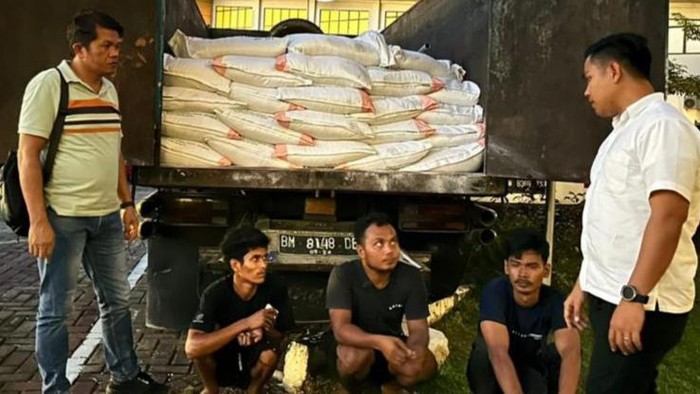 Ketiga pelaku saat ditangkap polisi (Foto: Istimewa)