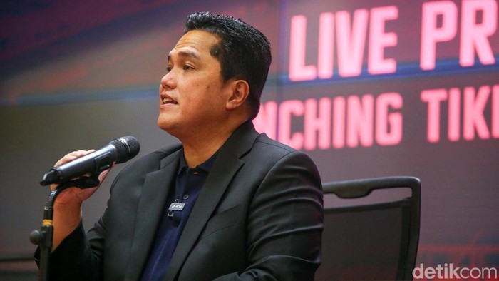 Ketum PSSI Erick Thohir mengumumkan harga tiket Indonesia vs Argentina di GBK, Jakarta, Senin (29/5/2023). Harganya mulai dari Rp 600 ribu hingga Rp 4 jutaan.
