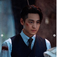 Para fans Kim Bum baru-baru ini juga heboh karena sang aktor akhirnya melakukan adegan ciuman bersama lawan mainnya di Tale of the Nine Tailed 1938, Woo Hyun-Jin yang berperan sebagai Jang Yeo-Hee. Foto: Dok. Instagram tvN, King Kong by Starship
