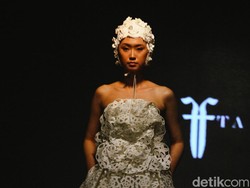 10 Gaun Pengantin Modern Klasik Yefta Gunawan, Terinspirasi Indahnya Bunga