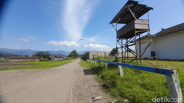 Lapang Pacuan Kuda di Kelurahan Kota Kaler, Kecamatan Sumedang Utara, Kabupaten Sumedang