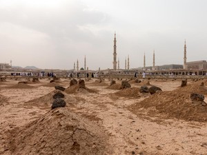 Mengenal Jannatul Baqi, Pemakaman Bersejarah Tempat Keluarga Nabi Dimakamkan