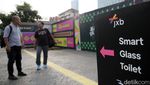 Mengintip Toilet Transparan Ala Jepang di Jakarta