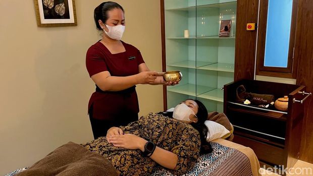 Menikmati Pasta Sehat dan Pijat Relaksasi di Hotel Bintang Lima Bandung