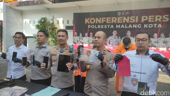 penipuan tiket konser colplay