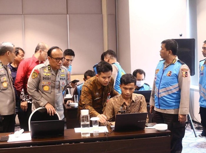 Polri bentuk Posko Monitoring CAT dan tes akademik peserta rekrutmen Polri.