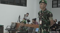 Meski ada hakim yang mengambil keputusan berbeda, putusan yang diberikan kepada dua orang anggota TNI itu adalah penjara seumur hidup. Selain itu, keduanya juga diberikan hukuman dipecat dari anggota TNI.