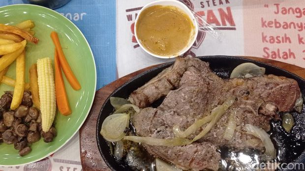 Warung Steak Simantan