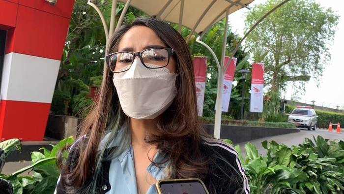Windy Idol usai diperiksa KPK (Yogi-detikcom)