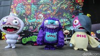 Digelar oleh Museum of Toys, Ghostival memberikan sebuah pengalaman seni inovatif yang menggabungkan seni visual dan instalasi interaktif.  