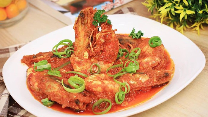 Balado udang pedas. (Instagram @rasasayange)