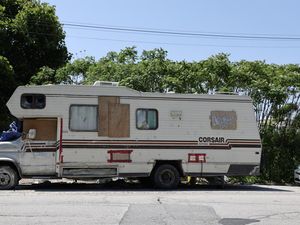 Harga Rumah Tak Masuk Akal, Campervan Bisa Jadi Solusi?