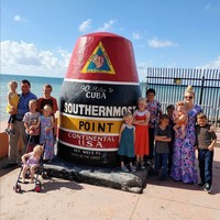 Setiap Senin adalah ‘meatless Monday’, yakni hari di mana  tidak ada daging dalam menu makanan. Dia hanya akan memasak sayuran yang biayanya lebih murah. Foto: Instagram/@littlehouseinthehighdesert