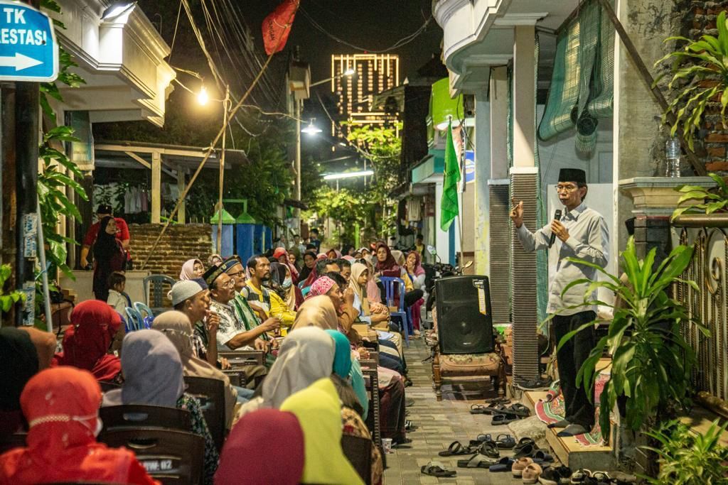 DPRD Surabaya