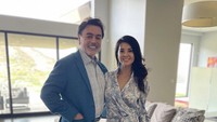 Nama Farah Quinn tengah disorot setelah menunjukkan kebersamaan bersama sang suami. Farah Quinn terlihat bahagia menikmati waktu bersama suaminya barunya ini. Foto: Instagram @farahquinnofficial