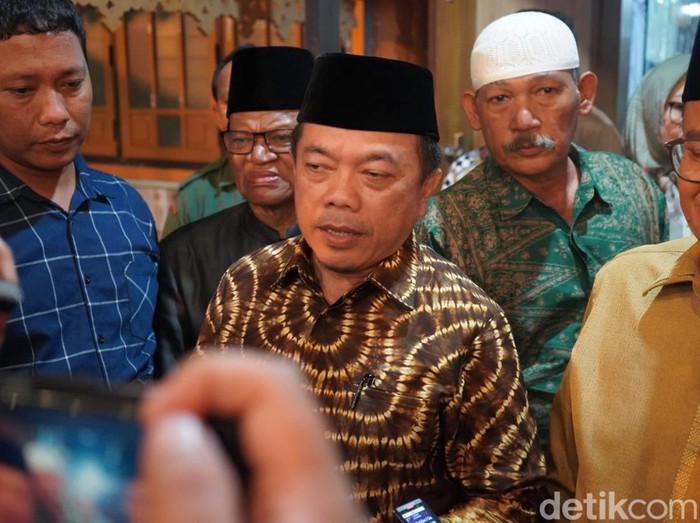 Gubernur Jambi minta persoalan CJH belum vaksin COVID-19 diselesaikan