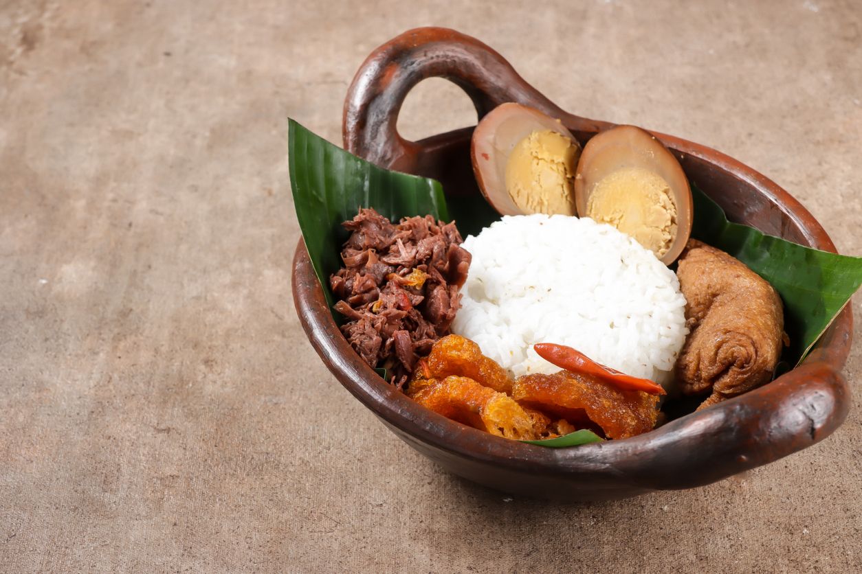 Serupa Tapi Tak Sama Ini Perbedaan Gudeg Jogja Dan Solo