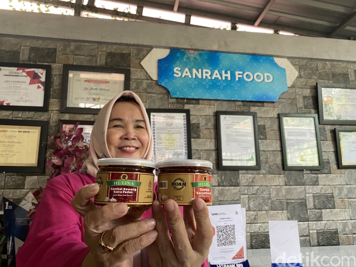 Hajah Lina Pemilik Sanrah Food