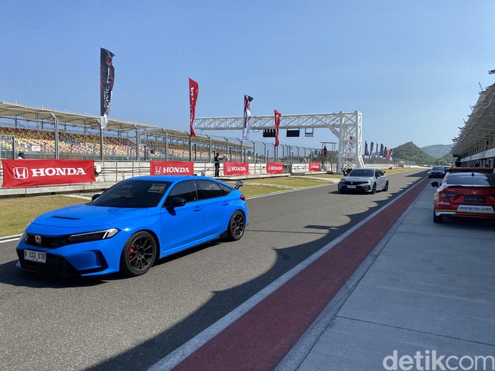 Uji Honda Civic Type R di Sirkuit Mandalika, Lombok, NTT