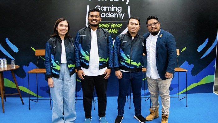 Samsung mengumumkan program ciamiknya bertajuk Samsung Galaxy Gaming Academy. Program ini datang untuk mencari talenta esports terbaik di Indonesia.