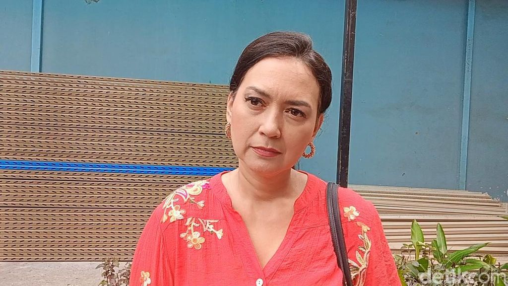 Video: Tantangan Ira Wibowo saat Perankan Istri Gatotkaca di Pentas Wayang Orang