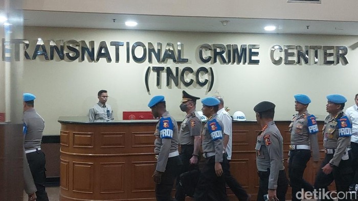 Irjen Teddy Minahasa selesai menjalani sidang etik