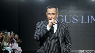 10 Foto Koleksi Setelan Pria Karya Agus Lim, MC Wedding Artis Jadi Modelnya