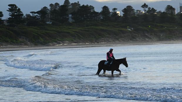 Lady Bay Beach. (Getty Images/Vince Caligiuri)