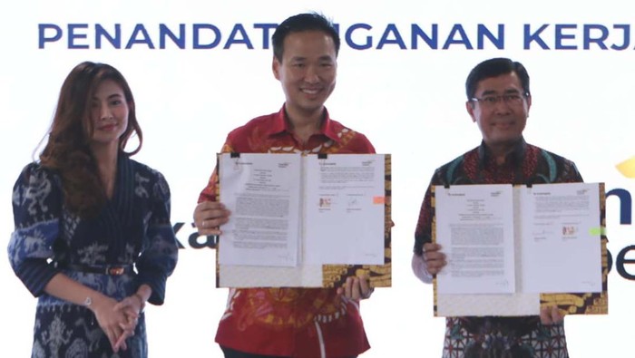 Mandiri Taspen Luncurkan Komunitas Mantap Indonesia Bank Mandiri Taspen meresmikan Komunitas Mantap Indonesia (KMI). Ini menjadi wadah silaturahmi para pensiunan sekaligus bentuk kepedulian pada nasabah.