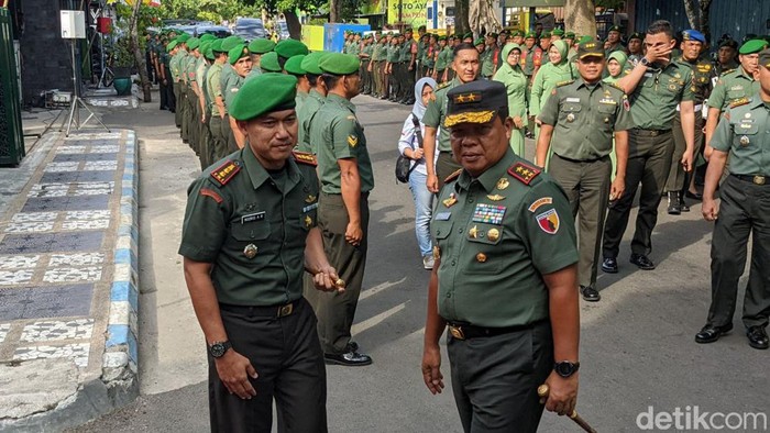 Pangdam V Brawijaya Mayjen Farid Makruf