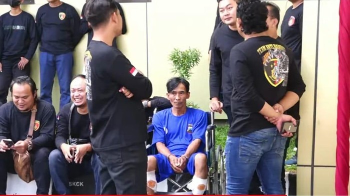 Pelaku mutilasi pria bertato naga (tangkapan layar)