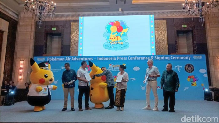 Pokemon bekerjasama dengan Garuda Indonesia.
