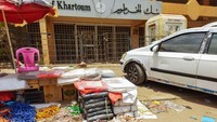 Militer Sudan mengatakan mereka tengah membicarakan kemungkinan perpanjangan gencatan senjata. Kesepakatan gencatan senjata telah membawa jeda dari pertempuran sengit, tetapi bentrokan sporadis dan serangan udara terus berlanjut.