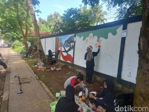 Kala Rumdin Wabup Subang Jadi Sasaran Seniman Lukis