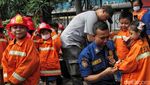Serunya Anak-anak TK jadi Petugas Pemadam Kebakaran