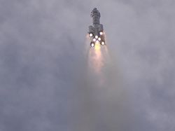 Shenzhou-16 Meluncur, China Kirim Astronaut Sipil Pertama ke Antariksa