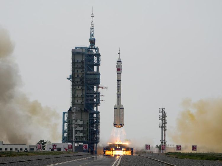 Shenzhou-16 Meluncur, China Kirim Astronaut Sipil Pertama ke Antariksa