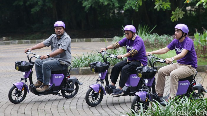Universitas Indonesia Resmikan Sepeda Listrik Ramah Lingkungan