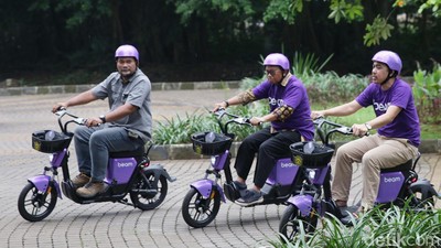 Universitas Indonesia Resmikan Sepeda Listrik Ramah Lingkungan